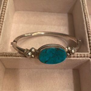 Sterling silver bangle with turquoise stone new without tag